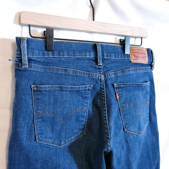 Levi's Bermuda Jean Shorts with Rolled Cuff, size 30 - Picture 5 of 9